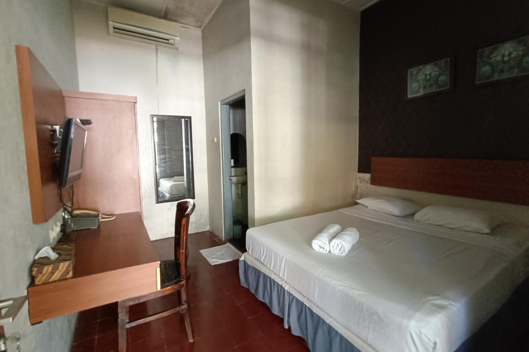 Ndalem Mantrigawen Guest house Yogyakarta